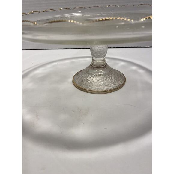 Vintage Harp Pattern By Jeanette 10" Elegant Glass Round Cake Stand Pink Tone - Picture 4 of 11